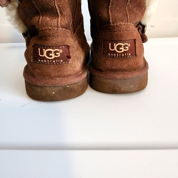 UGG Maddi II boots Size 1 - Picture 4 of 10